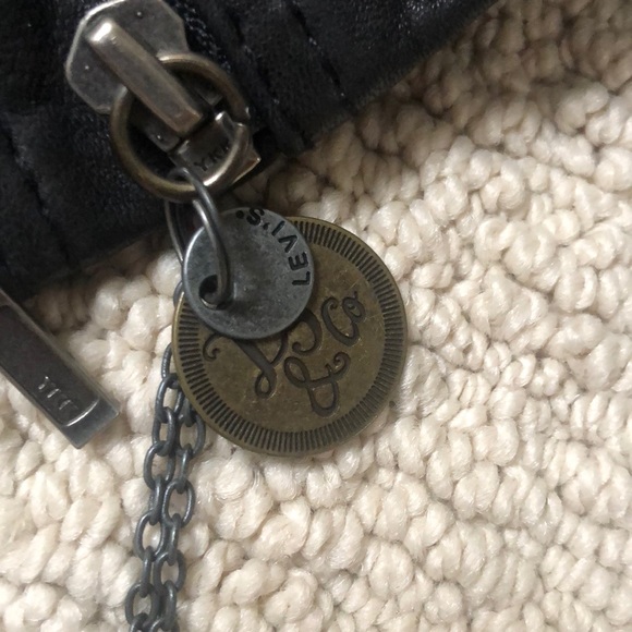 Levi’s faux leather jacket size small - Picture 3 of 5